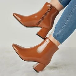 Mollyshoe Women's Winter Warm Patent Leather Shiny Pointed Boots 24 Mollyshoe Women's Winter Warm Patent Leather Shiny Pointed Boots