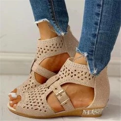 Mollyshoe Studded Hollow Out Peep Toe Buckled Sandals