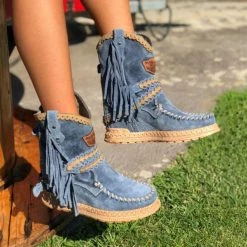 Mollyshoe Vintage Tassel Stone-Washed Boots