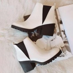 Mollyshoe Patent Leather Slip-On Ankle Boots