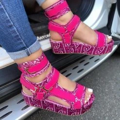 Mollyshoe Pattern Graffiti Trend Fashion Sandals