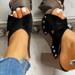 Mollyshoe Crisscross Design Chunky Heeled Slippers