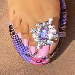 Mollyshoe Womens Colorful Snakeskin Print Flat Strap Sandals Ring Toe Gladiator Shoes