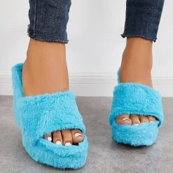 Mollyshoe Round Toe Fluffy Wedge Slippers