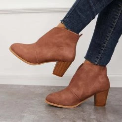 Mollyshoe Retro Western V Cut Ankle Boots