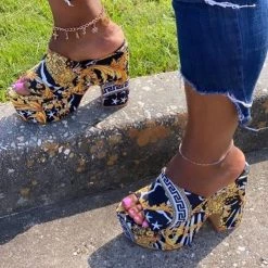 Weekly Best Seller Mollyshoe Women's Fashion Ins Style Waterproof Platform Thick Heel Casual Slippers 11 Weekly Best Seller Mollyshoe Women's Fashion Ins Style Waterproof Platform Thick Heel Casual Slippers