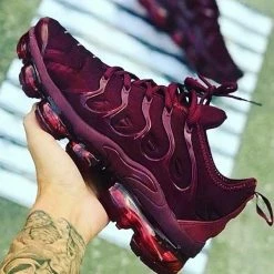 Mollyshoe Solid Color Air Cushion Burgundy Sneakers