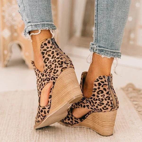 Mollyshoe Leopard Open Toe Wedges 6 Mollyshoe Leopard Open Toe Wedges
