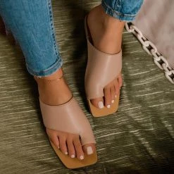 Mollyshoe Mint Strap Detailing Slip On Sandals