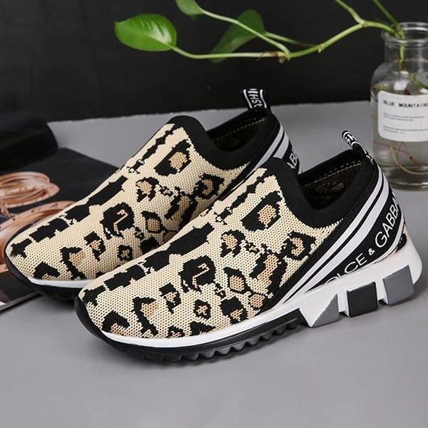 Mollyshoe Trendy Casual Wild Leopard Slip On Sneakers 5 Mollyshoe Trendy Casual Wild Leopard Slip On Sneakers