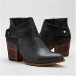 Mollyshoe Women's Thick Heel Pointed Western Cowboy Boots