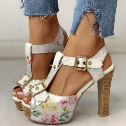 Mollyshoe Flower Print Peep Toe Platform Chunky Heels 28 Mollyshoe Flower Print Peep Toe Platform Chunky Heels