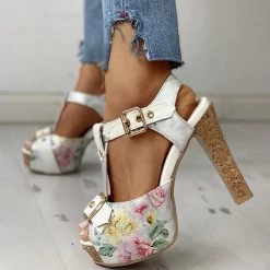 Mollyshoe Flower Print Peep Toe Platform Chunky Heels 30 Mollyshoe Flower Print Peep Toe Platform Chunky Heels