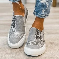 Mollyshoe Pieced Raw Edge Animal Print Canvas Slip-On Flats Sneakers