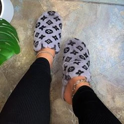 Mollyshoe Fashion Printed Plush Slippers
