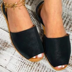 Mollyshoe Peep Toe Solod Color Slip-On Flat Sandals