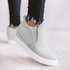 Mollyshoe Wedge Daily Comfy Sneakers