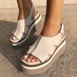 Mollyshoe Naked Feet Wedge Sandals