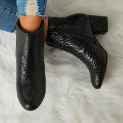 Mollyshoe Women Trend Solid Color Zipper Ankle Boots 20 Mollyshoe Women Trend Solid Color Zipper Ankle Boots